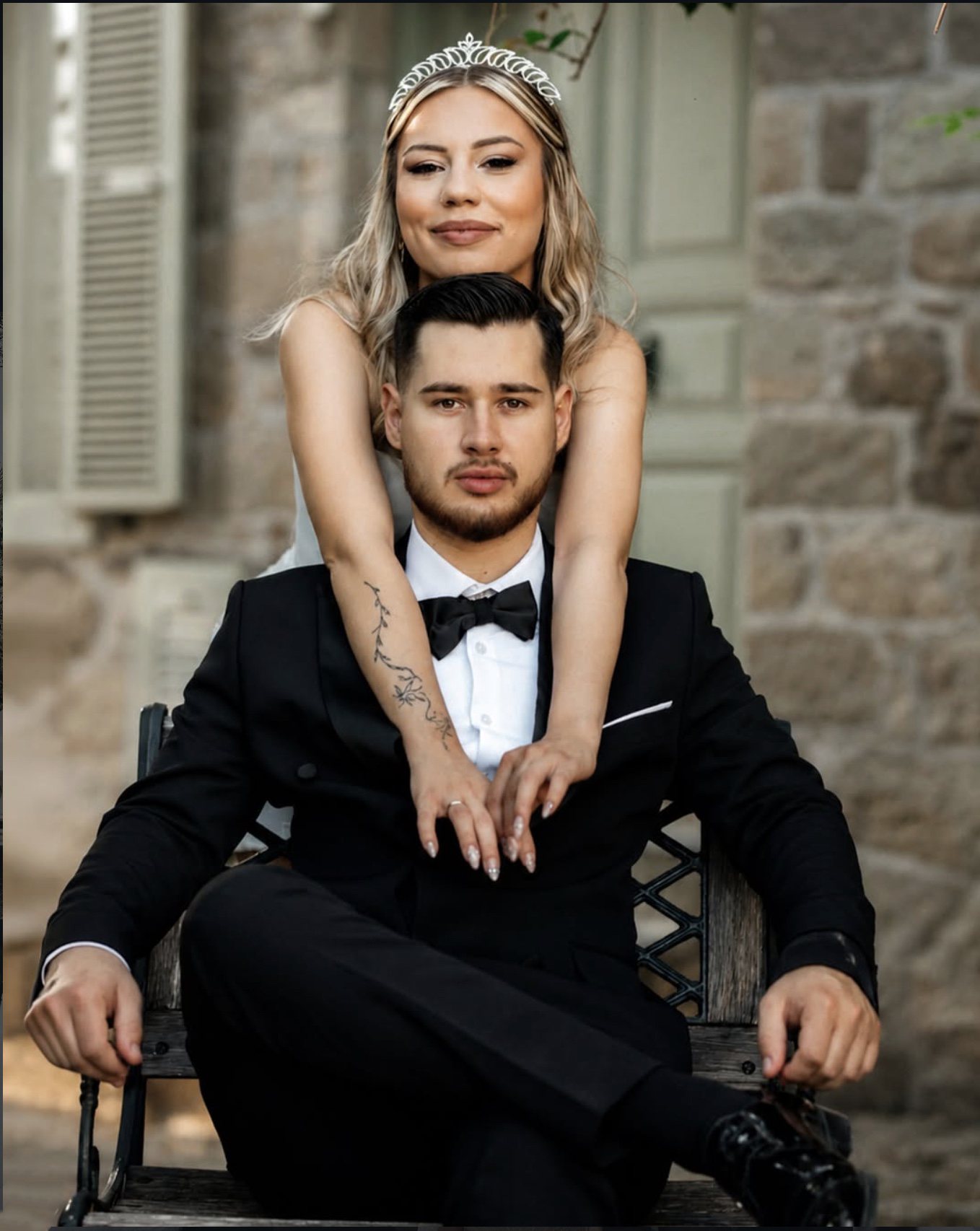 Bahçede çift